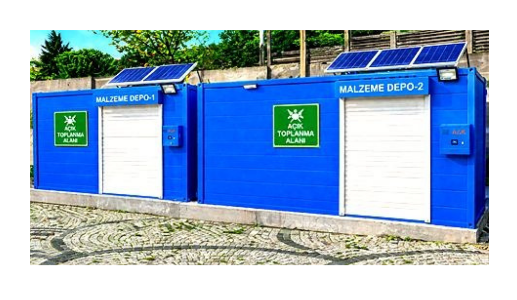 Güneş panelli mavi modüler malzeme deposu, yenilenebilir enerji entegreli endüstriyel ünite